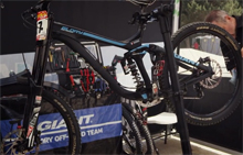 GIANT Glory Advanced 27.5