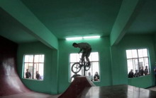 青蛙王子 在“MyPark”单车公园 2013