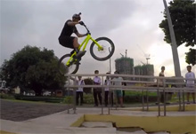 菲律宾BMX极限热潮，Drop and Roll巡回演出