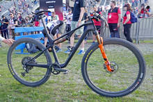 荷兰飞人的Canyon全避震XC样车和XTR 9100M