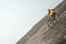 丹尼•麦卡斯基尔（Danny MacAskill）新作《石板The Slabs》