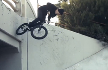 猎鹰 ｜ 埃特尼斯 挖掘BMX
