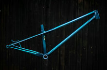 Huhn Cycles部分采用增材制造工艺的钢架硬尾车4X/Enduro