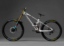 Mondraker Summum速降山地车加入MIND避震遥感系统