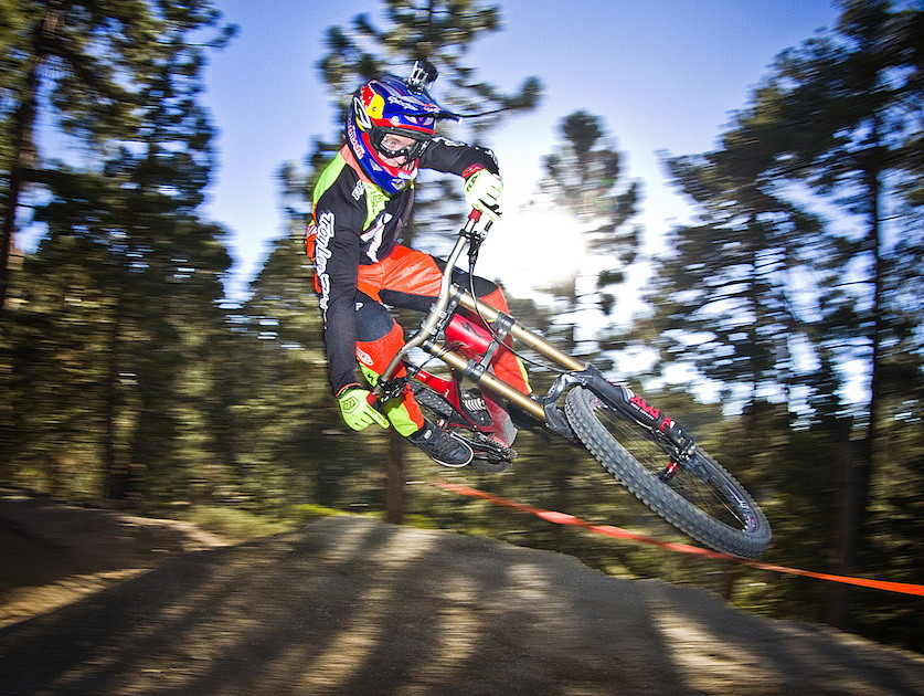 Aaron Gwin，摩托附体的速降冠军