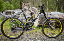 2016 Nukeproof Pulse：山姆•希尔的新战车