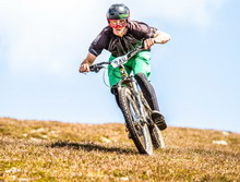 苏格兰enduro系列赛 格兰立威单车公园站（视频）