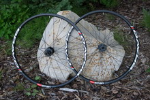 Stan's NoTubes Bravo碳纤轮组第一印象