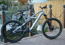 金属本色，双手打磨：2012 Specialized Enduro全山地车