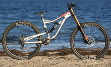 29寸速降车震撼来袭：Alutech Sennes DH
