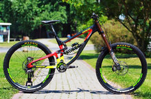2017 Saracen Myst厂队版速降车