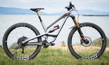 YT第二代Capra：29寸CF Pro Race enduro车