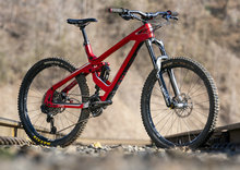 平行四边形避震系统 - Eminent Haste Pro 27.5寸耐力车