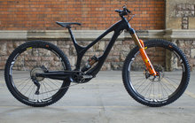 ARBR品牌RB2 Carbon 29er enduro样车