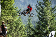 最强表演现场 - 2019 Crankworx惠斯勒摆尾赛
