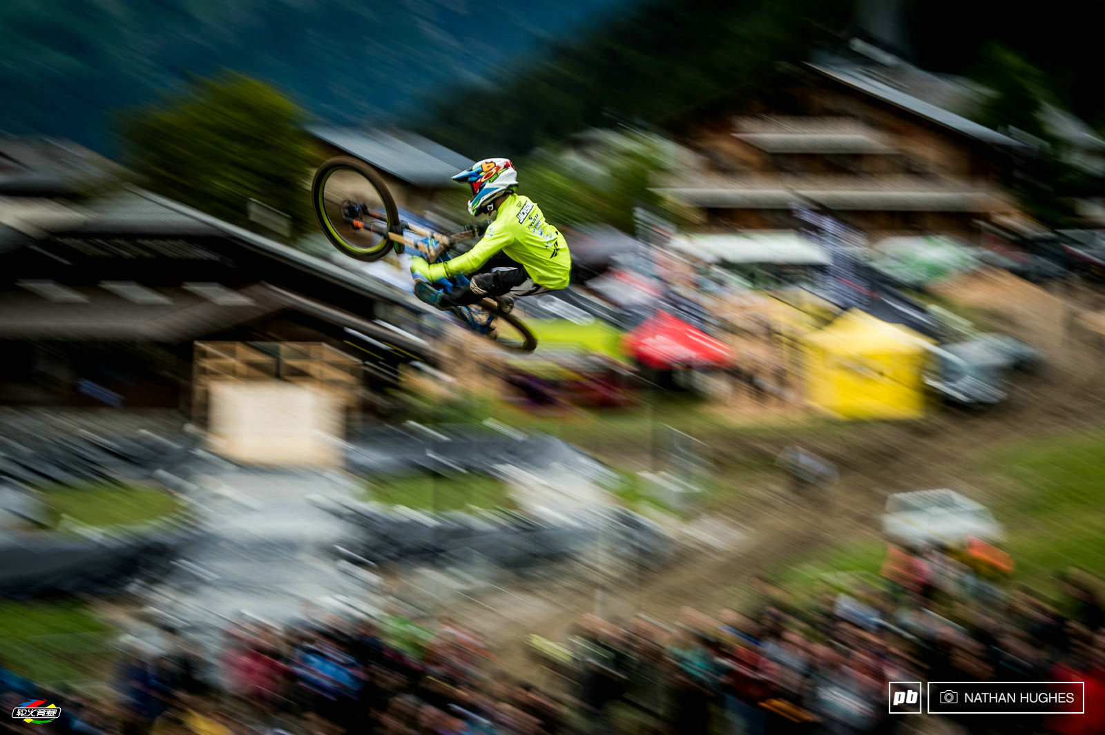 26 2016Crankworx第二站莱斯盖兹摆尾赛