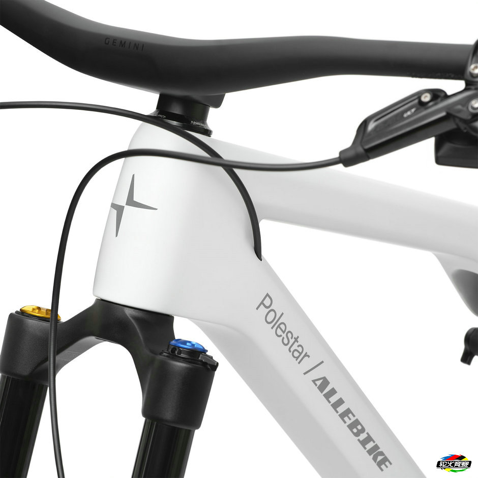 Allebike_white_7_logo-copy