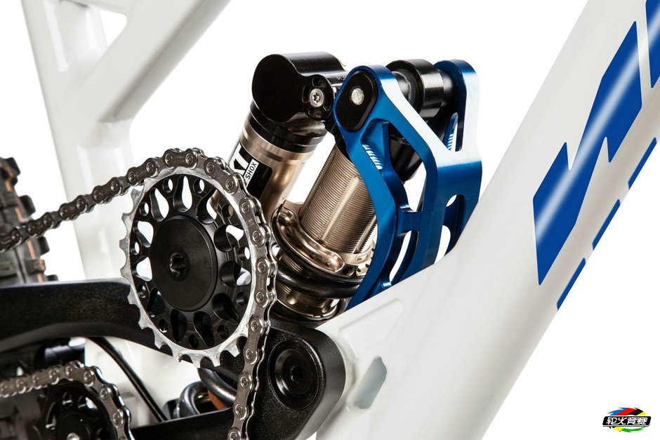 here-s-the-first-bike-to-use-supre-the-drivetrain-with-the-world-s-toughest-derailleur_14