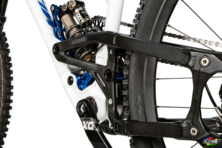 here-s-the-first-bike-to-use-supre-the-drivetrain-with-the-world-s-toughest-derailleur_21